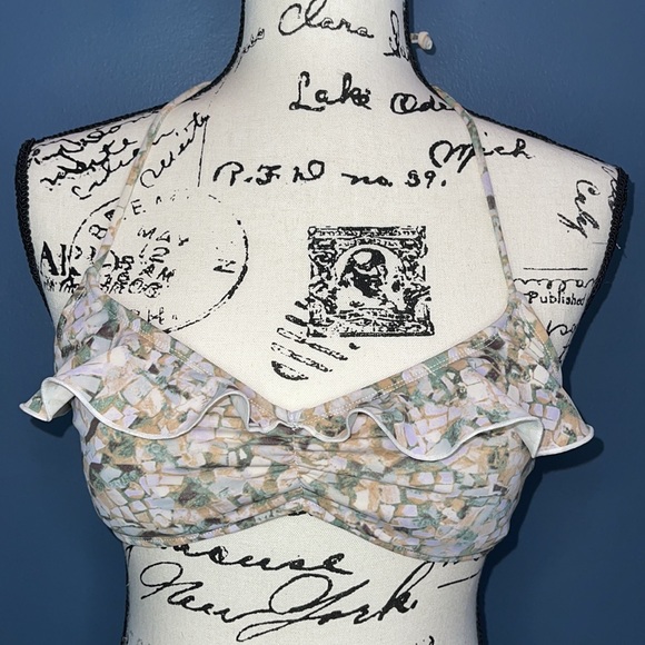 Patrick Robinson for Target Ruffled Bikini Top - Picture 4 of 6